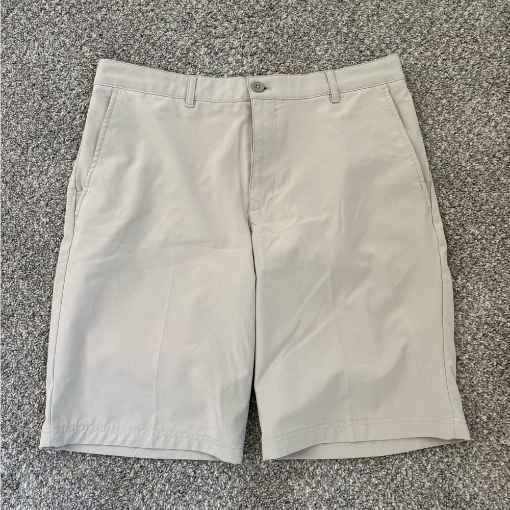 Men’s IZOD Golf Shorts Size 34